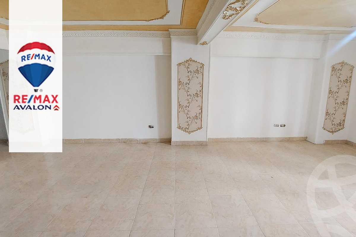 https://aqarmap.com.eg/en/listing/4378682-for-rent-alexandria-lauran-shaarawy-st