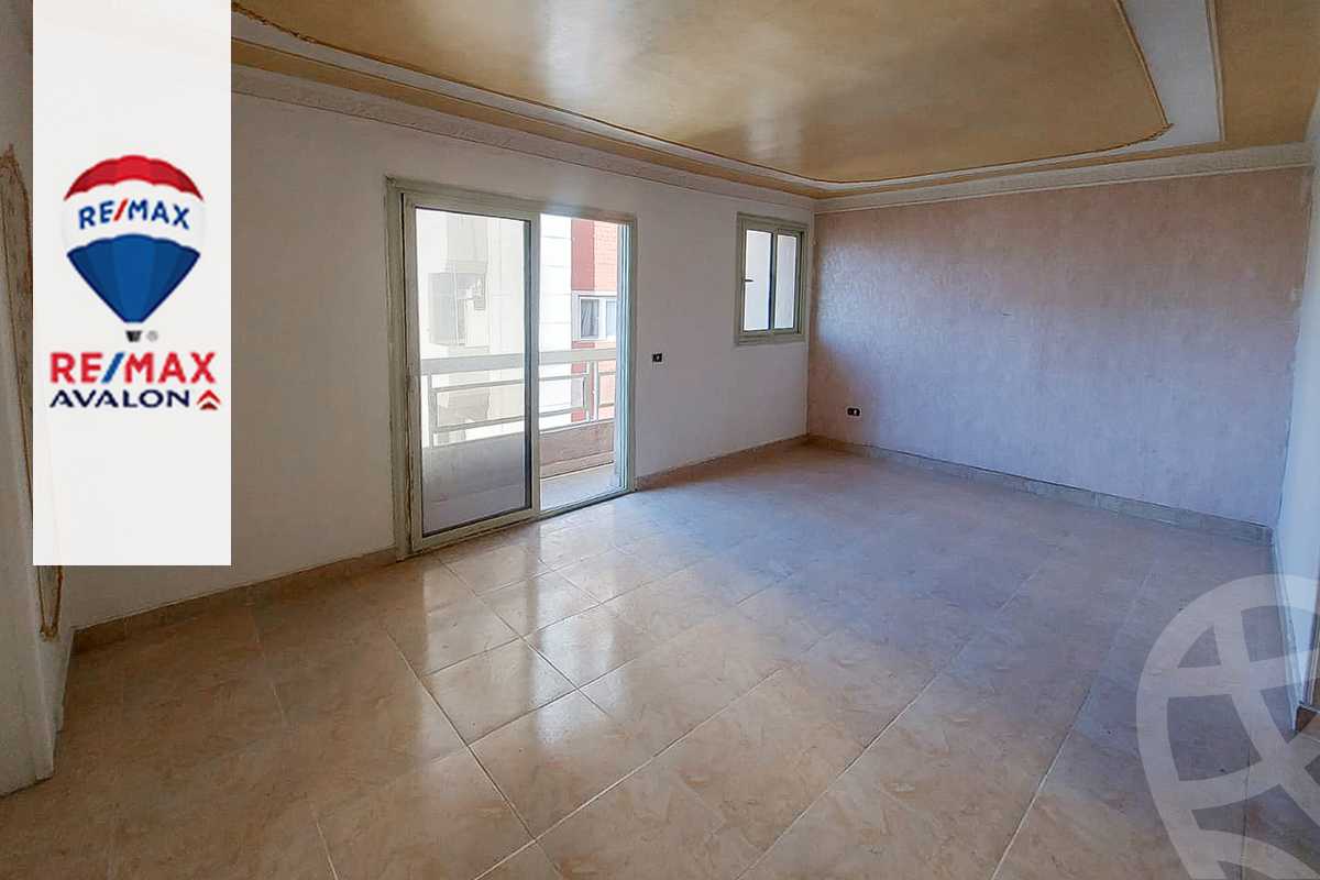 https://aqarmap.com.eg/en/listing/4378682-for-rent-alexandria-lauran-shaarawy-st