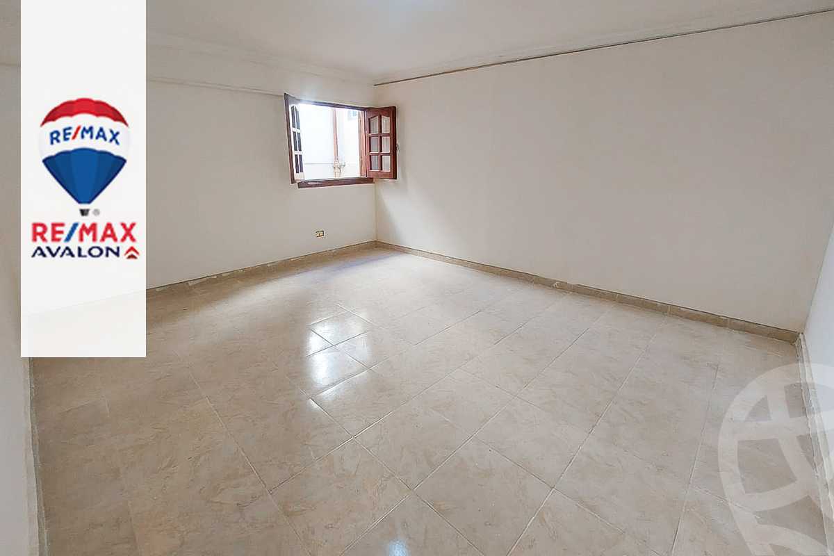 https://aqarmap.com.eg/en/listing/4378682-for-rent-alexandria-lauran-shaarawy-st