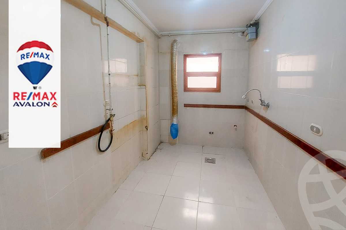 https://aqarmap.com.eg/en/listing/4378682-for-rent-alexandria-lauran-shaarawy-st