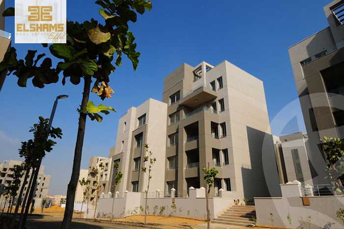 https://aqarmap.com.eg/ar/listing/5412242-for-sale-cairo-new-cairo-compounds-kmbwnd-fyldj-jyt-blm-hylz