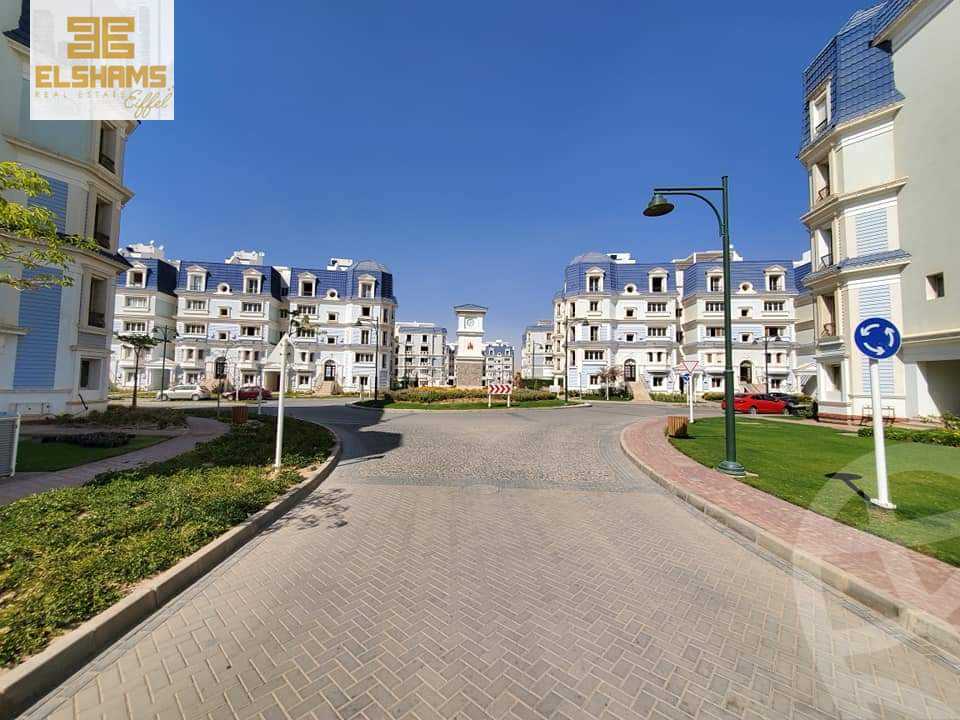 https://aqarmap.com.eg/en/listing/4826583-for-sale-cairo-new-cairo-compounds-mountain-view-hyde-park