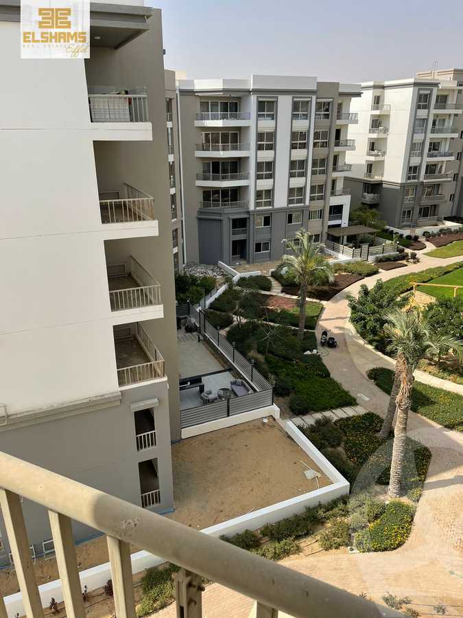 https://aqarmap.com.eg/en/listing/5329192-for-sale-cairo-new-cairo-compounds-hyde-park-park-corner-hyde-park