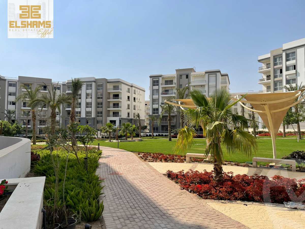 https://aqarmap.com.eg/en/listing/5329192-for-sale-cairo-new-cairo-compounds-hyde-park-park-corner-hyde-park