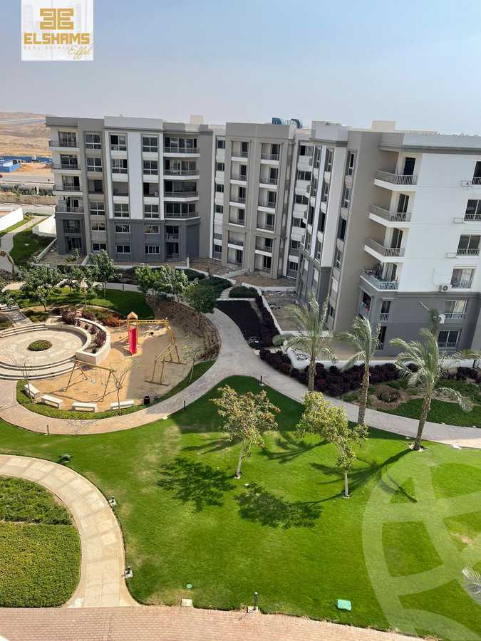https://aqarmap.com.eg/en/listing/5329192-for-sale-cairo-new-cairo-compounds-hyde-park-park-corner-hyde-park