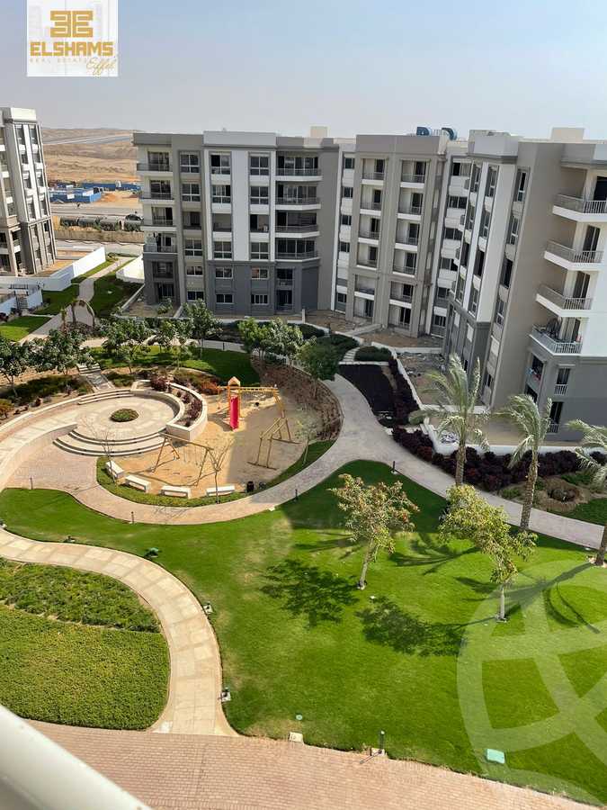 https://aqarmap.com.eg/en/listing/5329192-for-sale-cairo-new-cairo-compounds-hyde-park-park-corner-hyde-park