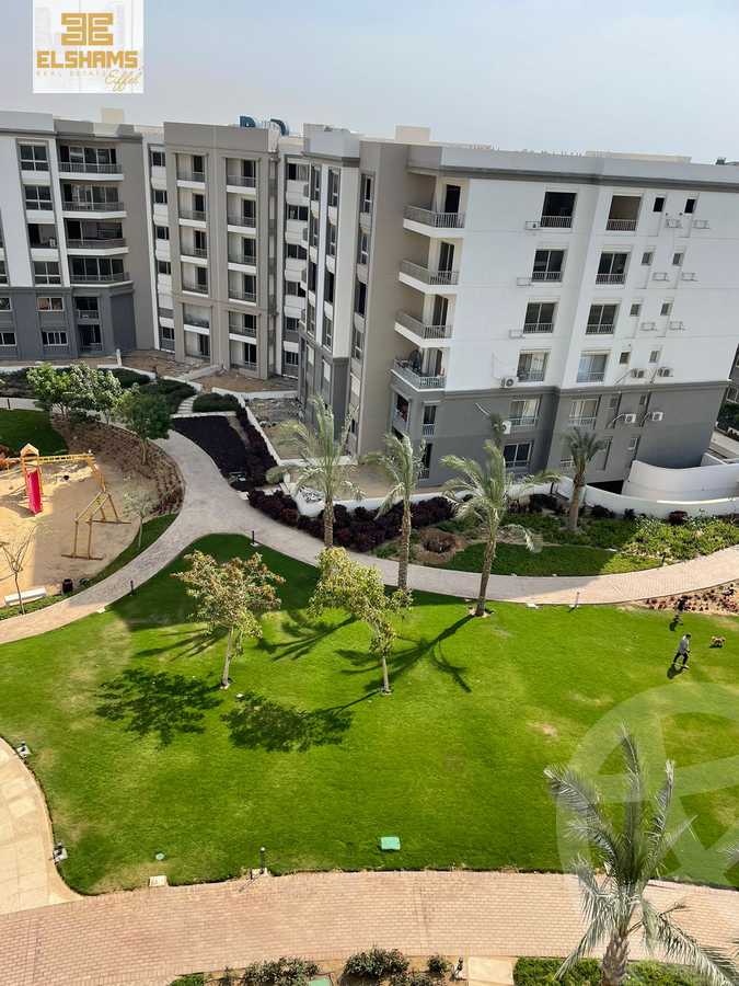 https://aqarmap.com.eg/en/listing/5329192-for-sale-cairo-new-cairo-compounds-hyde-park-park-corner-hyde-park