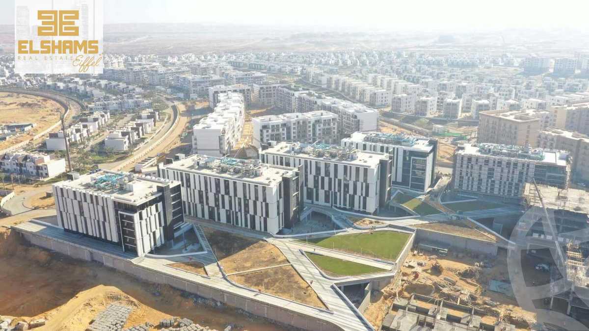 https://aqarmap.com.eg/en/listing/5214668-for-sale-cairo-new-cairo-compounds-hyde-park-business-district