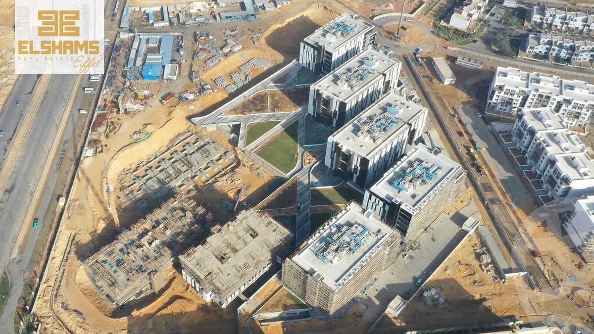 https://aqarmap.com.eg/en/listing/5214864-for-sale-cairo-new-cairo-compounds-hyde-park-business-district