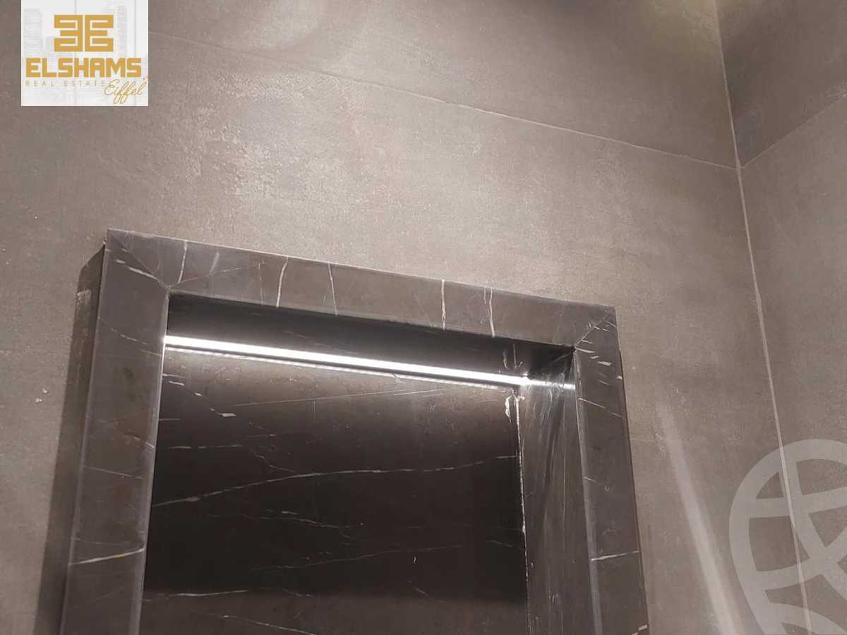 https://aqarmap.com.eg/en/listing/5540894-for-sale-cairo-new-cairo-compounds-hyde-park-greens-hyde-park-compound