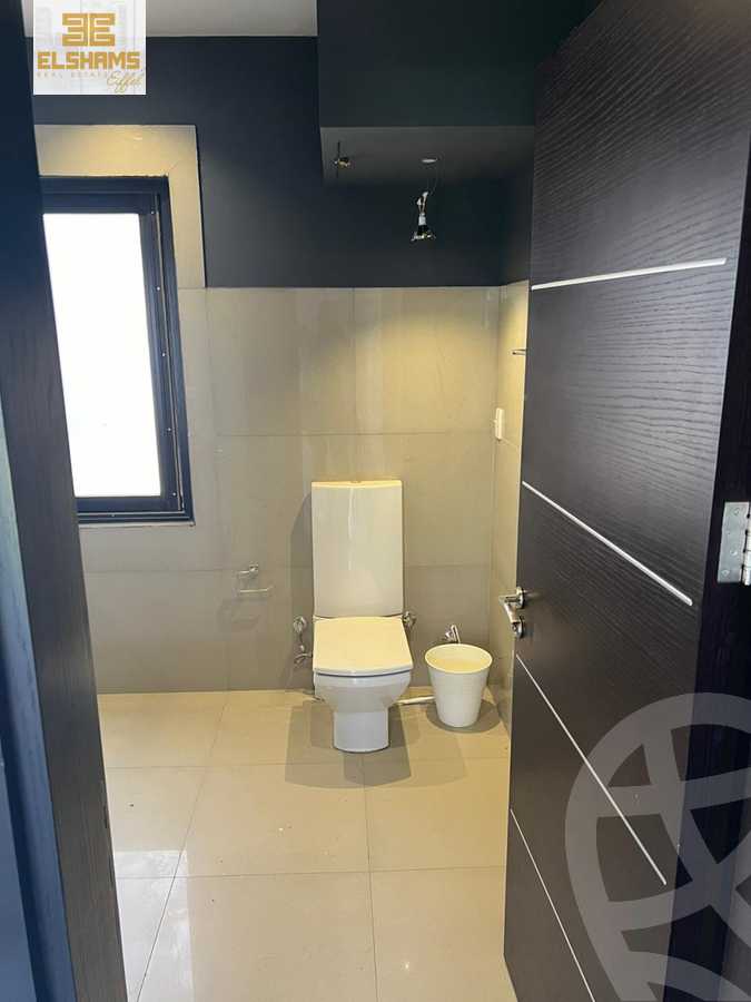 https://aqarmap.com.eg/en/listing/5623050-for-sale-cairo-new-cairo-compounds-the-water-way