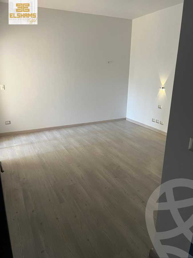 https://aqarmap.com.eg/en/listing/5623050-for-sale-cairo-new-cairo-compounds-the-water-way