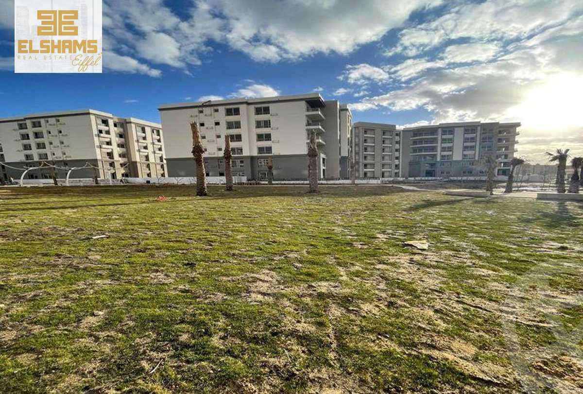 https://aqarmap.com.eg/en/listing/5662000-for-sale-cairo-new-cairo-compounds-hyde-park-hpr-hyde-park