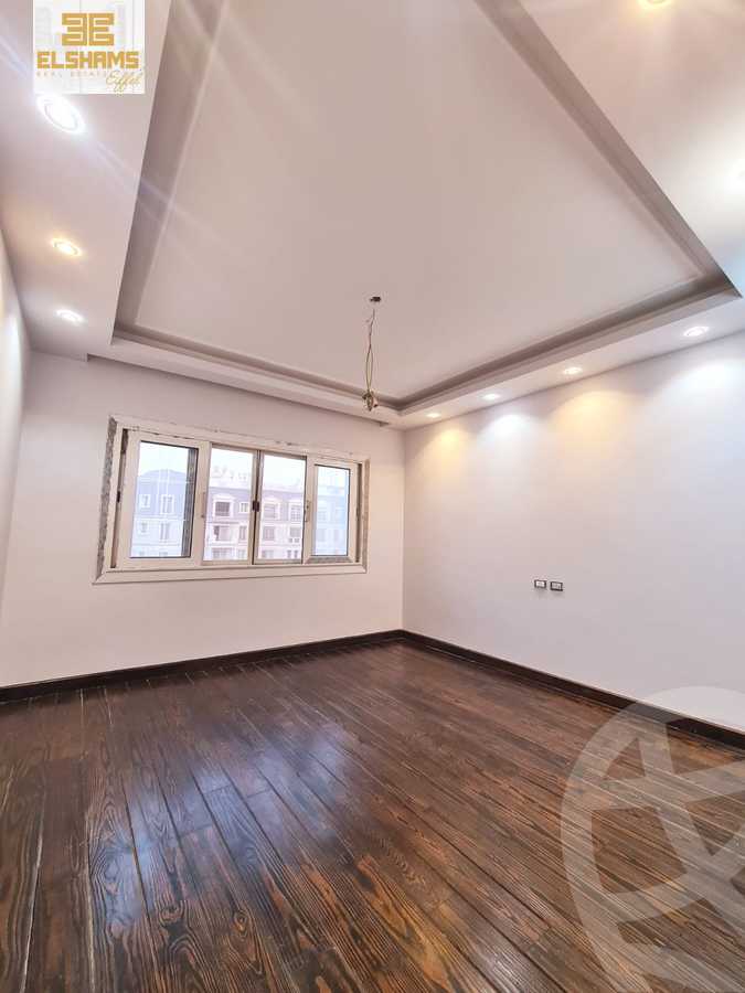https://aqarmap.com.eg/ar/listing/5711478-for-rent-cairo-new-cairo-compounds-mountain-view-hyde-park
