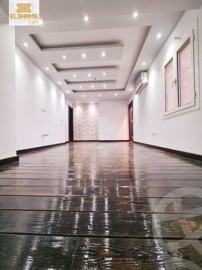 https://aqarmap.com.eg/ar/listing/5711478-for-rent-cairo-new-cairo-compounds-mountain-view-hyde-park
