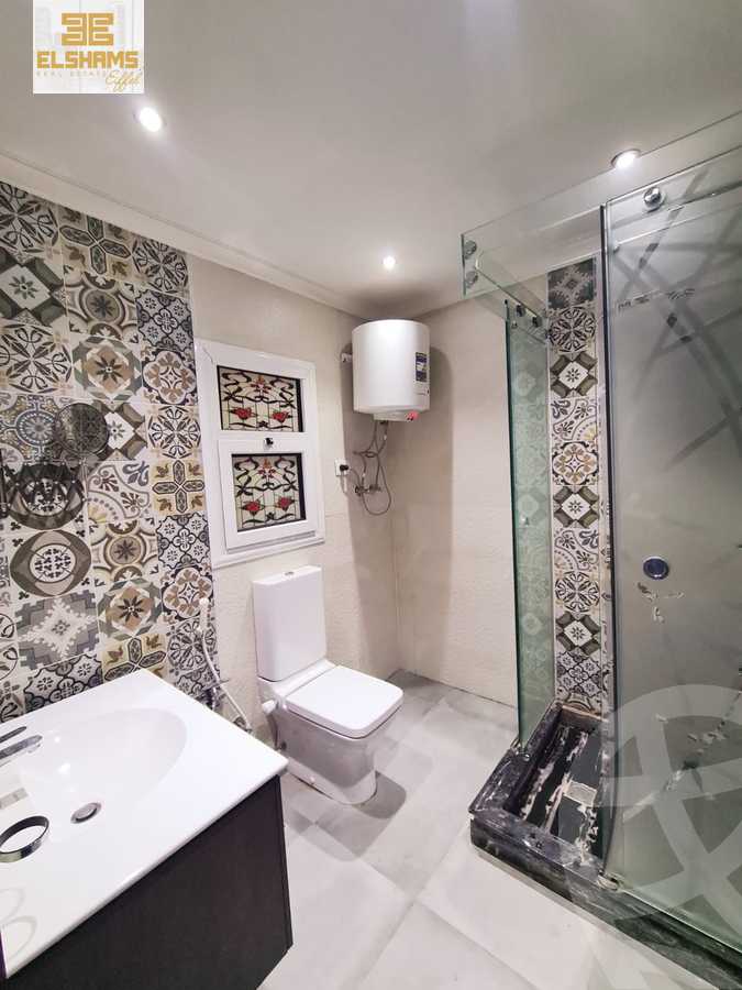 https://aqarmap.com.eg/ar/listing/5711478-for-rent-cairo-new-cairo-compounds-mountain-view-hyde-park