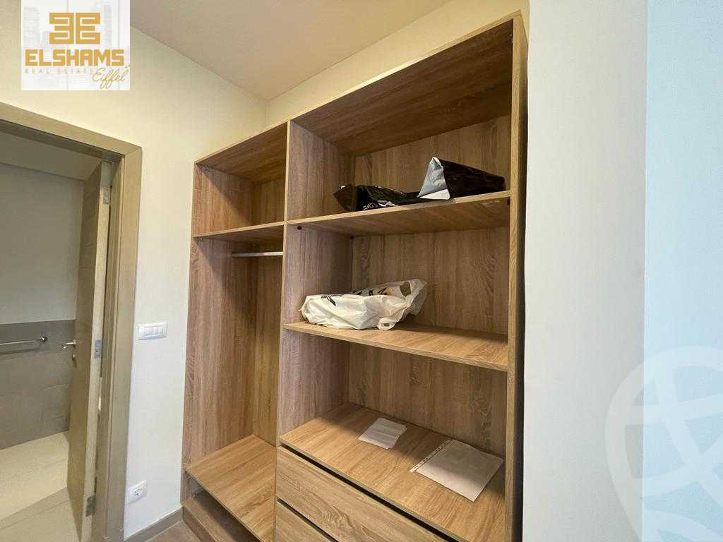 https://aqarmap.com.eg/ar/listing/5714138-for-rent-cairo-new-cairo-compounds-mivida-parcel-4-avenues-mivida