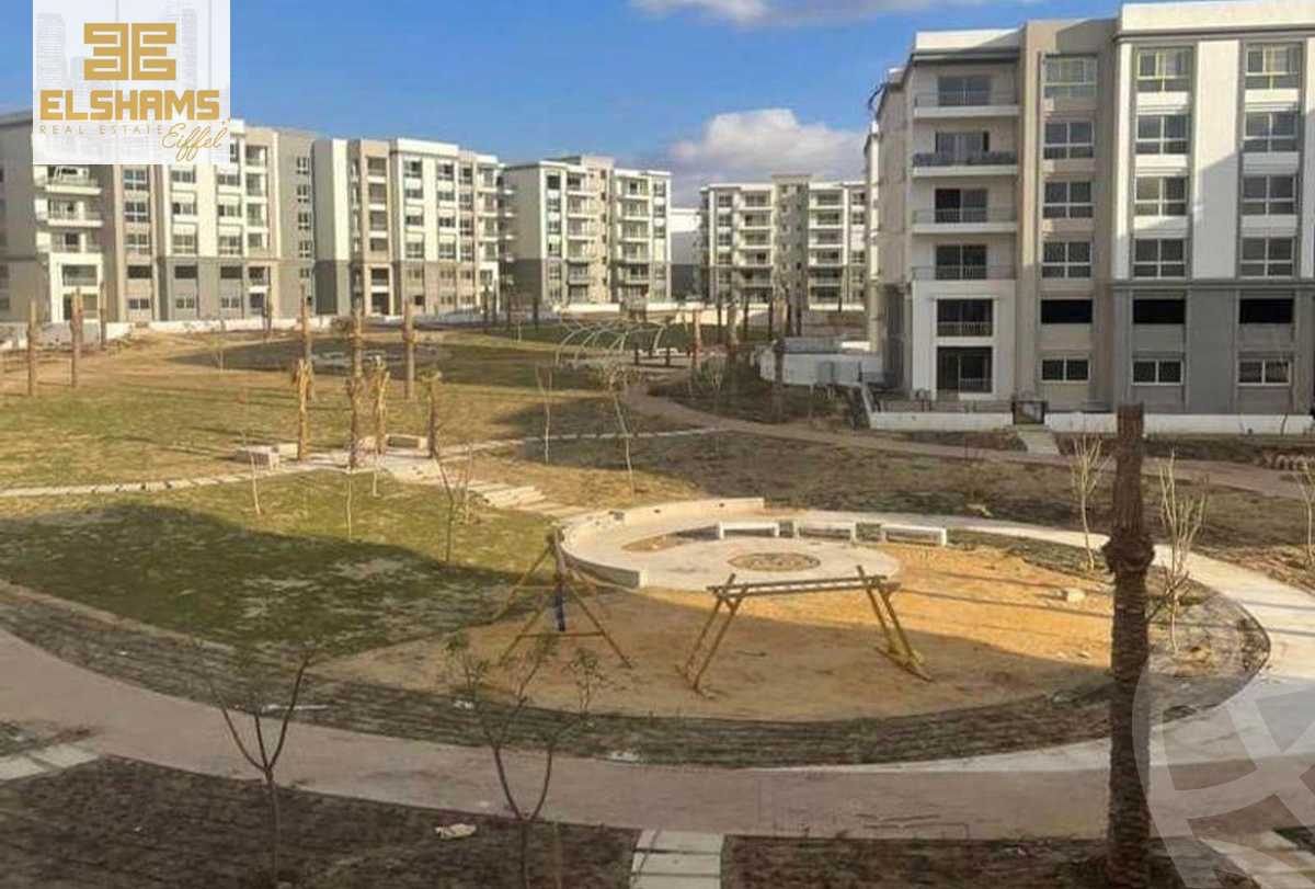 https://aqarmap.com.eg/en/listing/5740847-for-sale-cairo-new-cairo-compounds-hyde-park-hpr-hyde-park
