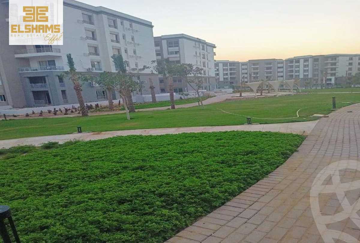 https://aqarmap.com.eg/en/listing/5740847-for-sale-cairo-new-cairo-compounds-hyde-park-hpr-hyde-park