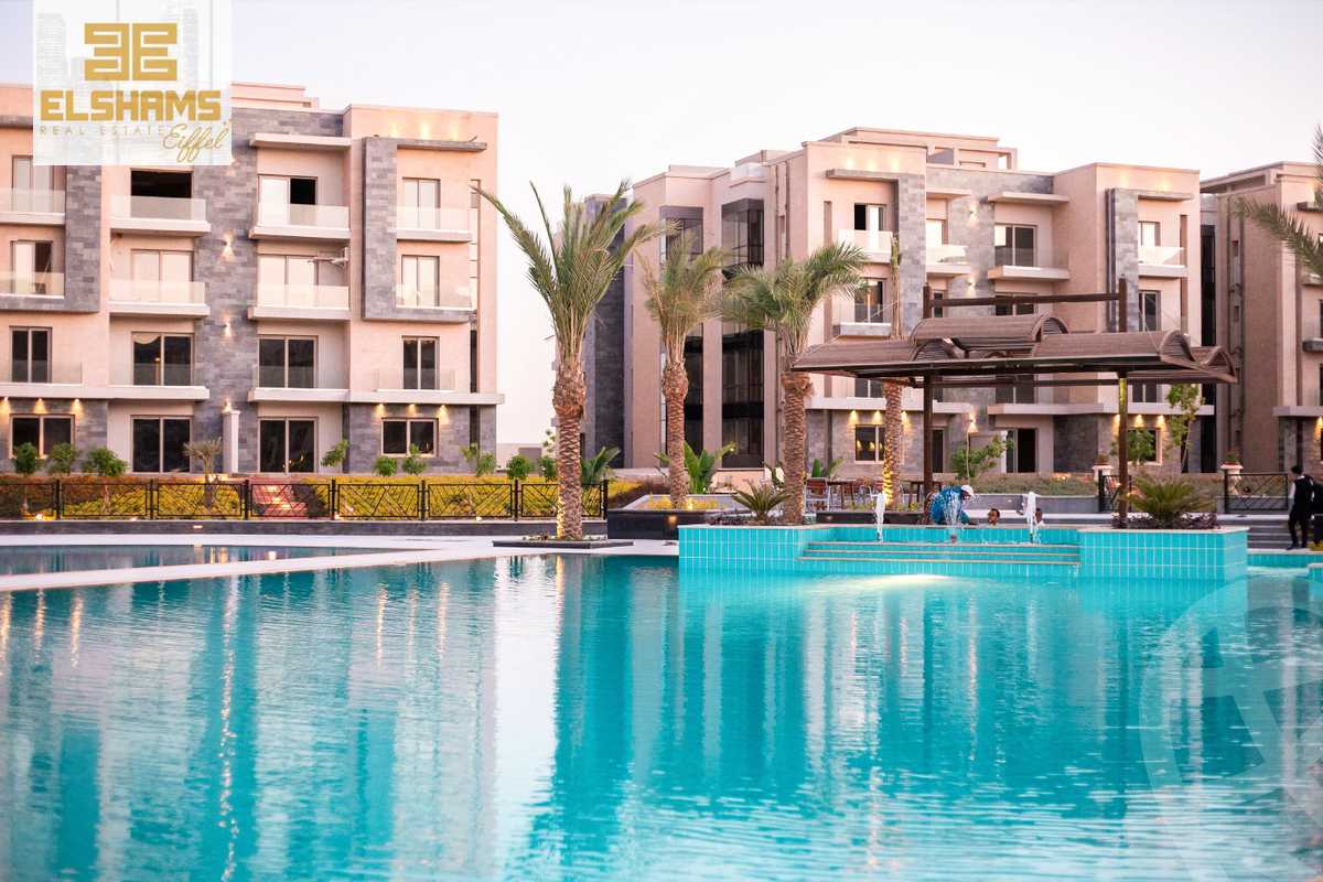 https://aqarmap.com.eg/en/listing/5879567-for-sale-cairo-new-cairo-compounds-moon-valley