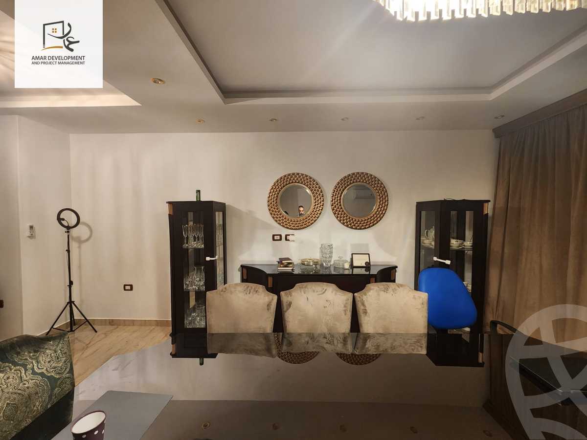 https://aqarmap.com.eg/en/listing/4260509-for-sale-cairo-new-cairo-compounds-mountain-view-hyde-park