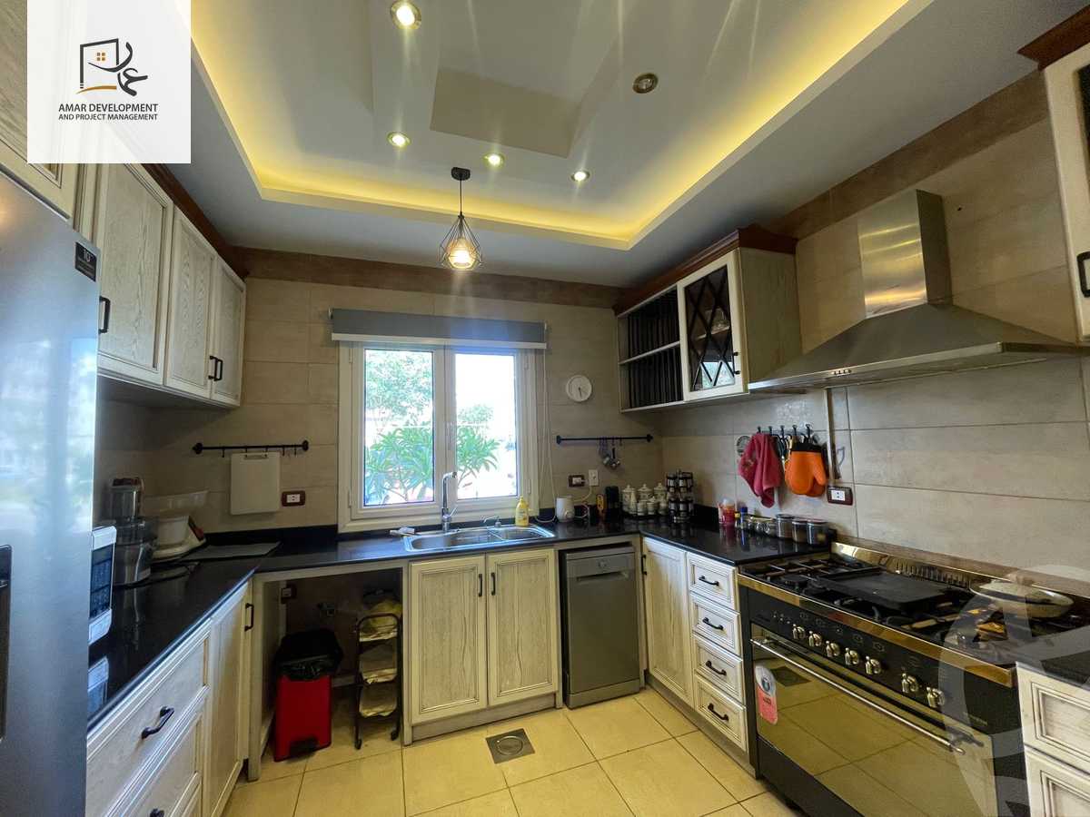 https://aqarmap.com.eg/en/listing/4260509-for-sale-cairo-new-cairo-compounds-mountain-view-hyde-park