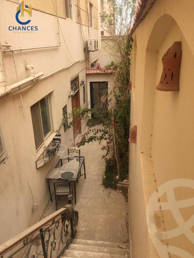 https://aqarmap.com.eg/ar/listing/3645144-for-sale-cairo-new-cairo-sharq-el-akadamiya-abdul-hakim-al-rifai-st
