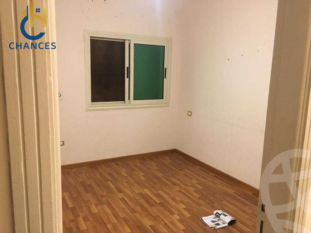 https://aqarmap.com.eg/ar/listing/3645144-for-sale-cairo-new-cairo-sharq-el-akadamiya-abdul-hakim-al-rifai-st