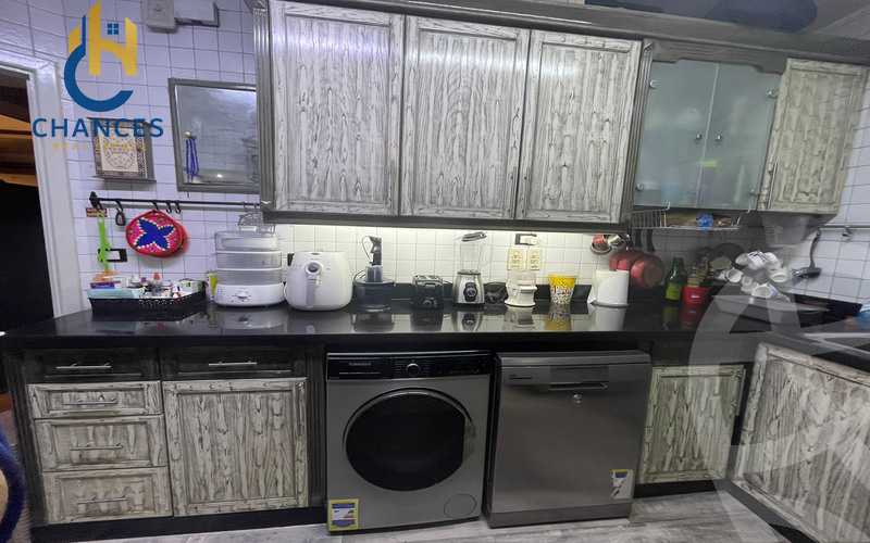 https://aqarmap.com.eg/ar/listing/3878781-for-sale-cairo-el-maadi-el-maadi-el-gededa-hussein-nassar-st