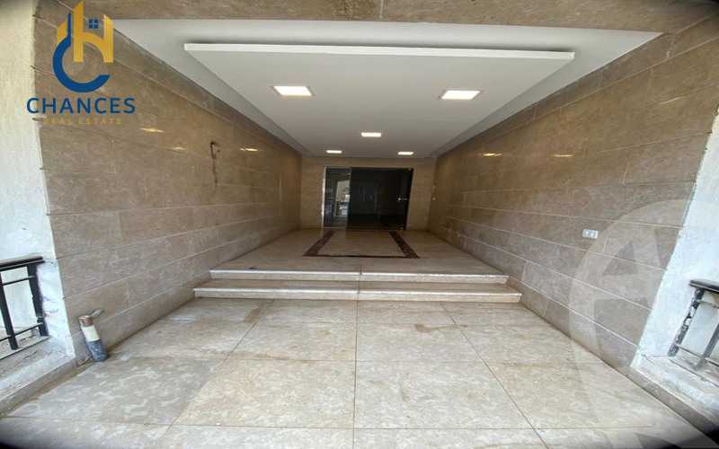 https://aqarmap.com.eg/en/listing/4105378-for-sale-cairo-new-cairo-compounds-stone-street