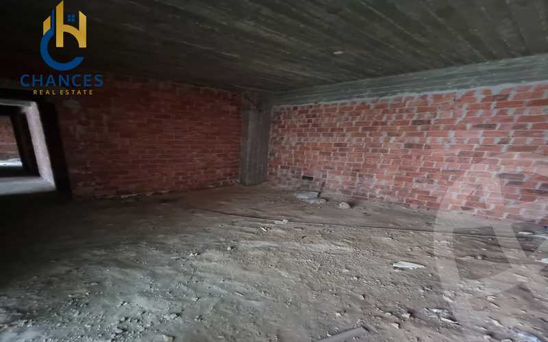 https://aqarmap.com.eg/ar/listing/4275135-for-sale-cairo-new-cairo-compounds-moon-valley