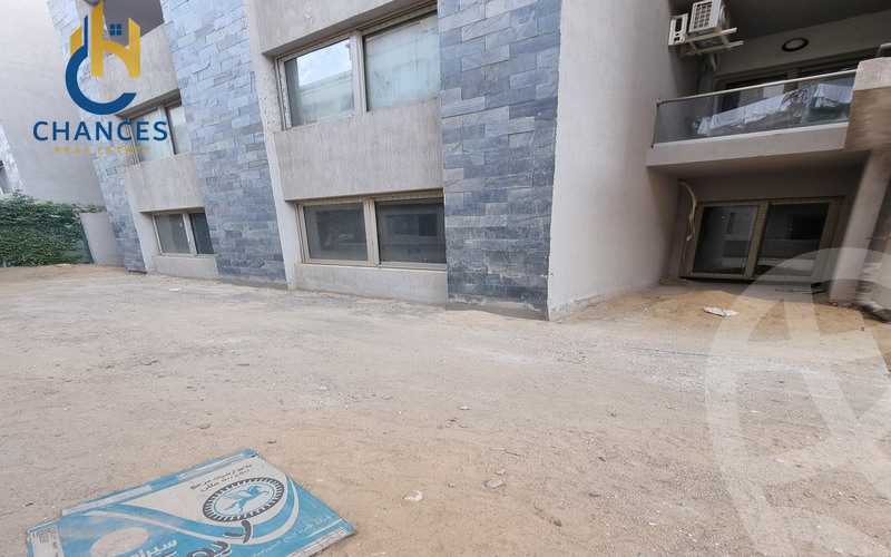 https://aqarmap.com.eg/ar/listing/4275135-for-sale-cairo-new-cairo-compounds-moon-valley
