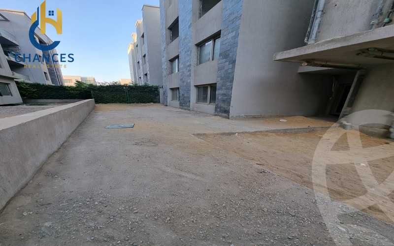 https://aqarmap.com.eg/ar/listing/4275135-for-sale-cairo-new-cairo-compounds-moon-valley