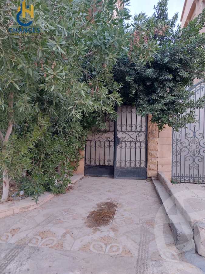 https://aqarmap.com.eg/en/listing/5371142-for-sale-cairo-new-cairo-ganob-el-akadamiya-south-academy-b-taha-hussein-st