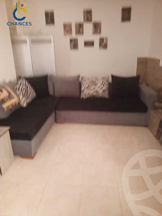 https://aqarmap.com.eg/en/listing/5371148-for-sale-cairo-new-cairo-ganob-el-akadamiya