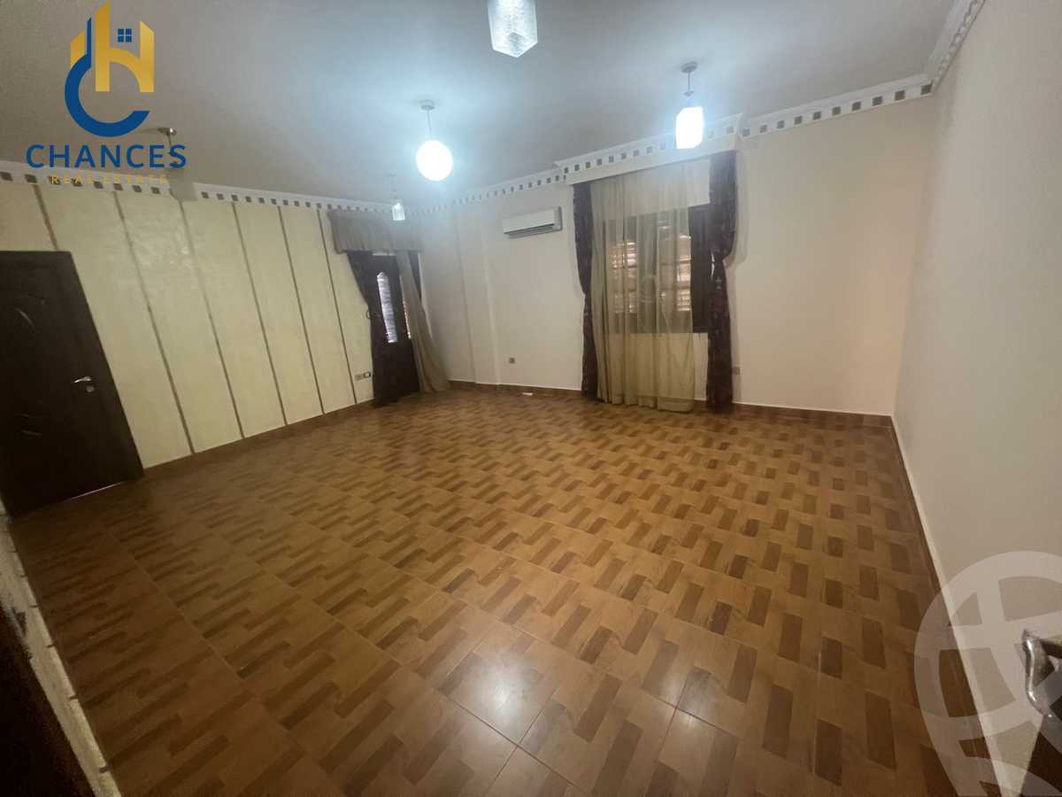 https://aqarmap.com.eg/en/listing/5730580-for-sale-cairo-new-cairo-ganob-el-akadamiya-south-academy-b-medhat-el-kholy-st