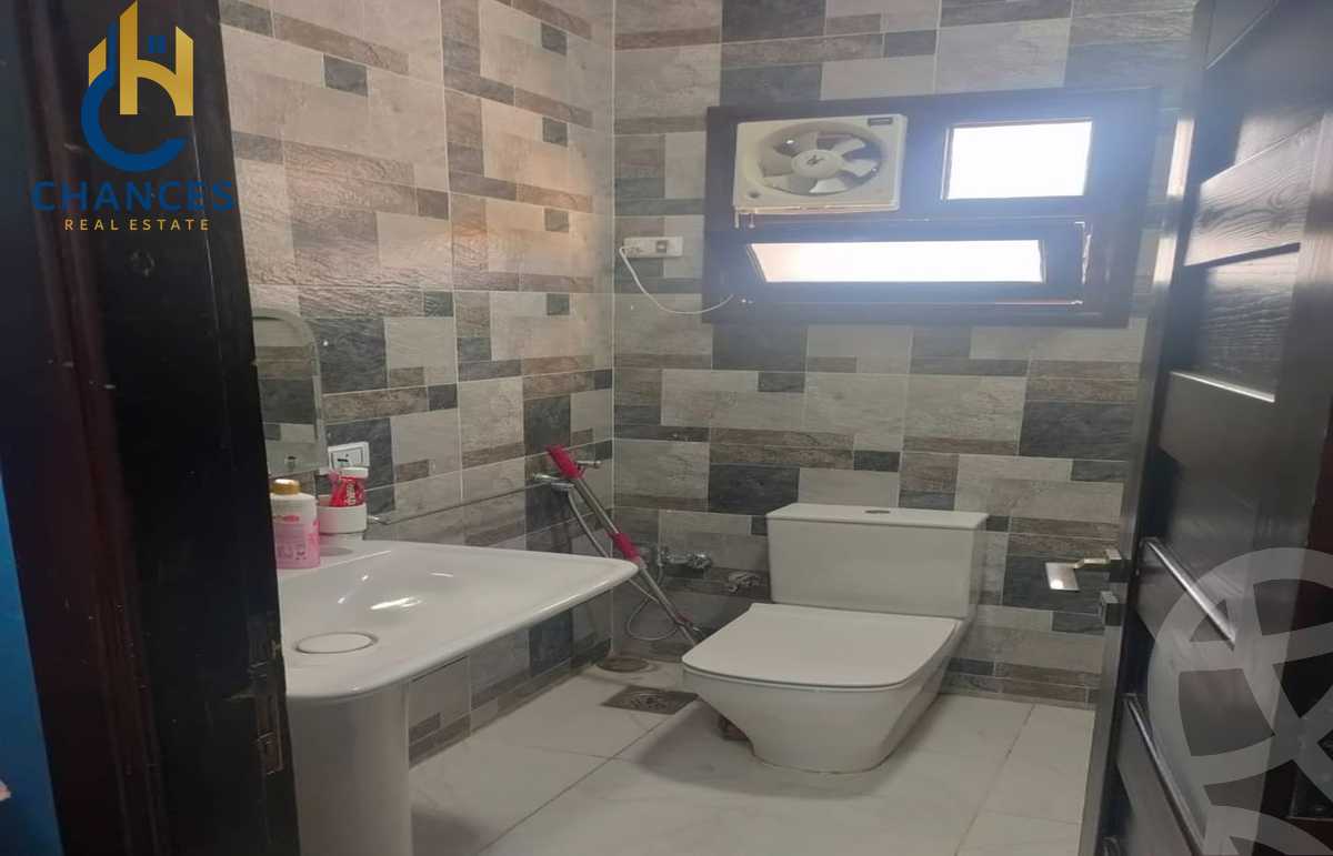 https://aqarmap.com.eg/en/listing/5447332-for-sale-cairo-new-cairo-el-ahyaa-first-neighborhood-street-1