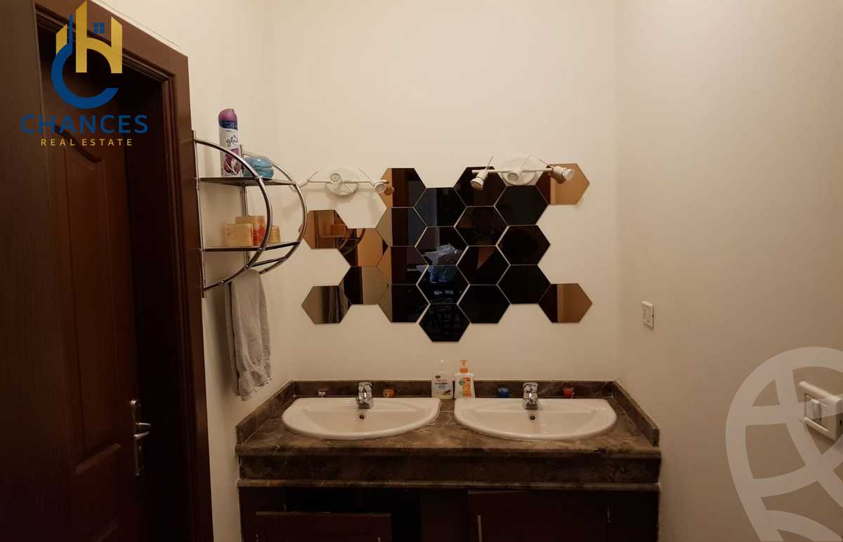https://aqarmap.com.eg/en/listing/5465421-for-sale-cairo-new-cairo-north-investors