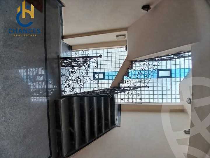 https://aqarmap.com.eg/en/listing/5520932-for-sale-cairo-new-cairo-first-settlement-neighbourhood-9-el-shaikh-mohamed-al-gizawy-st