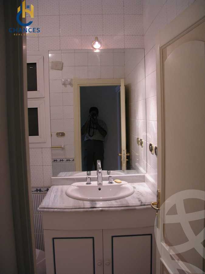 https://aqarmap.com.eg/en/listing/5533385-for-sale-cairo-el-maadi-kornish-el-maadi-brj-thmn