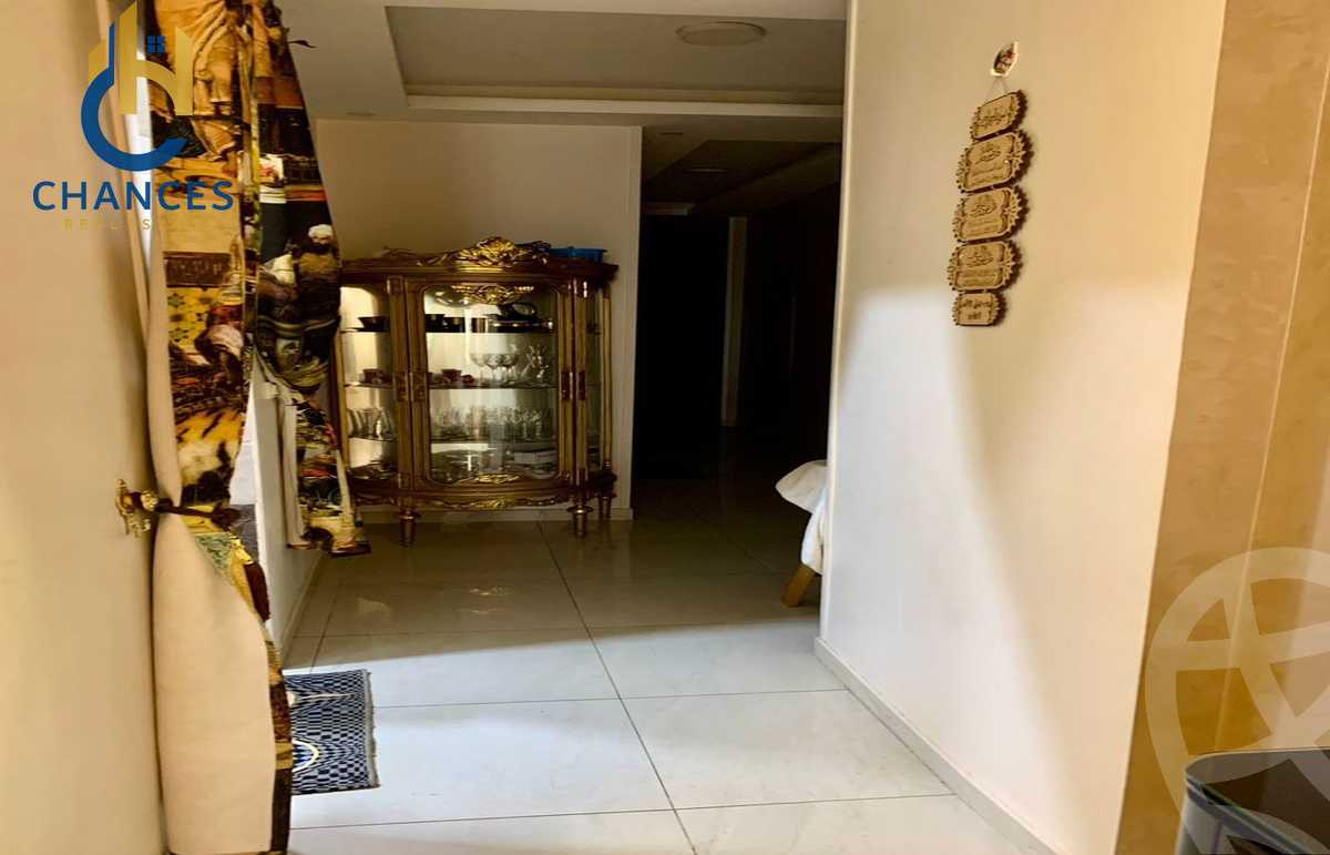https://aqarmap.com.eg/en/listing/5575624-for-sale-cairo-el-maadi-sarayat-el-maadi-street-77