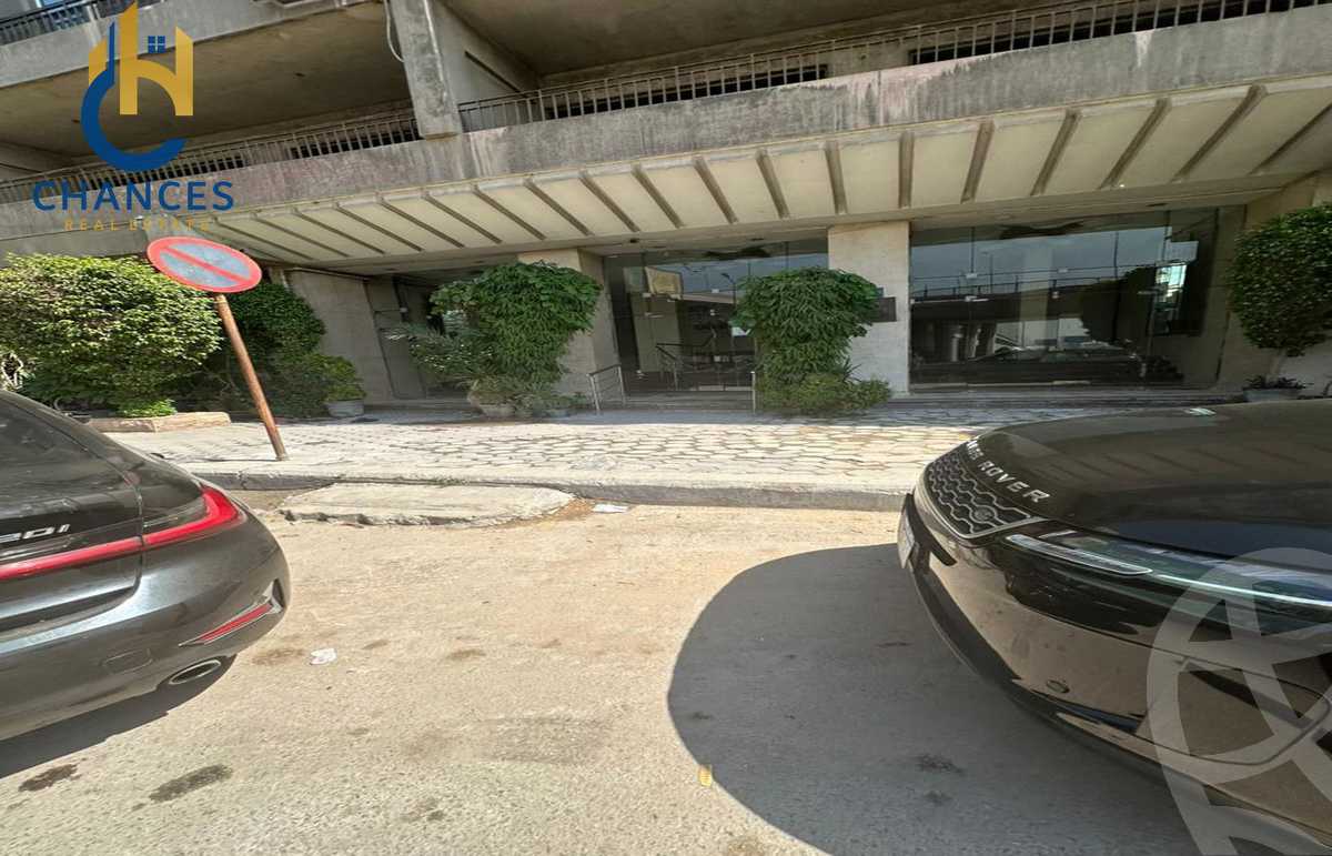 https://aqarmap.com.eg/en/listing/5755732-for-sale-cairo-el-maadi-kornish-el-maadi