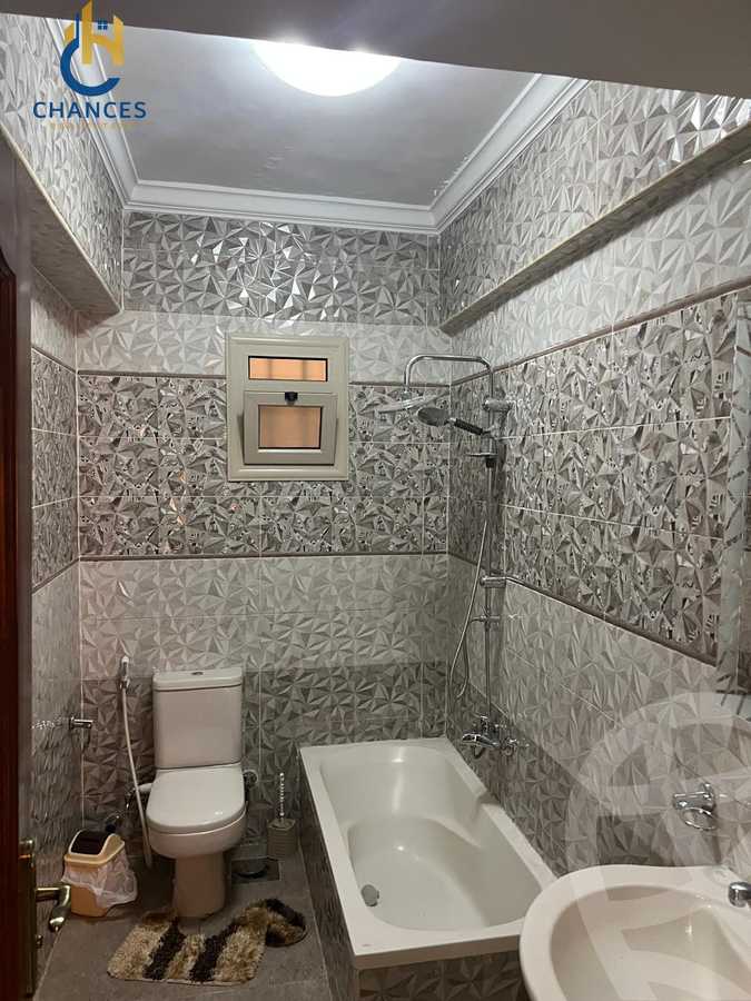 https://aqarmap.com.eg/en/listing/5811351-for-sale-cairo-new-cairo-ganob-el-akadamiya-south-academy-h-amr-ibn-el-ass-st