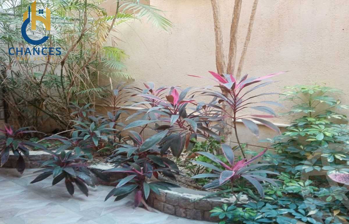 https://aqarmap.com.eg/en/listing/5830893-for-sale-cairo-new-cairo-first-settlement-mhwr-mstfy-kml
