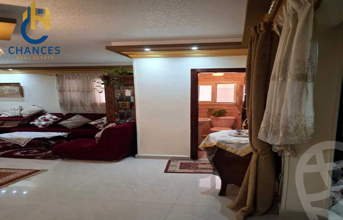 https://aqarmap.com.eg/ar/listing/5843824-for-sale-cairo-el-maadi-zahraa-el-maadi-shamal-sinaa-street