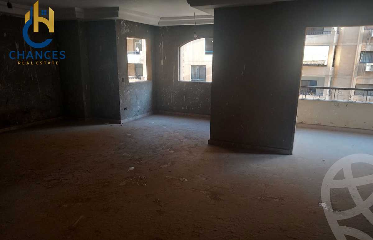 https://aqarmap.com.eg/ar/listing/5870103-for-sale-cairo-el-maadi-degla-street-199