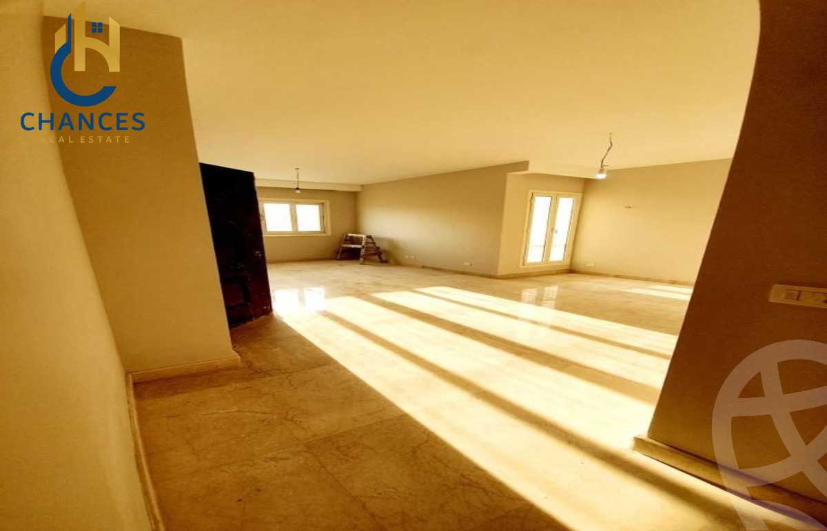 https://aqarmap.com.eg/ar/listing/5872851-for-sale-cairo-new-cairo-compounds-hyde-park-centre-ville-hyde-park