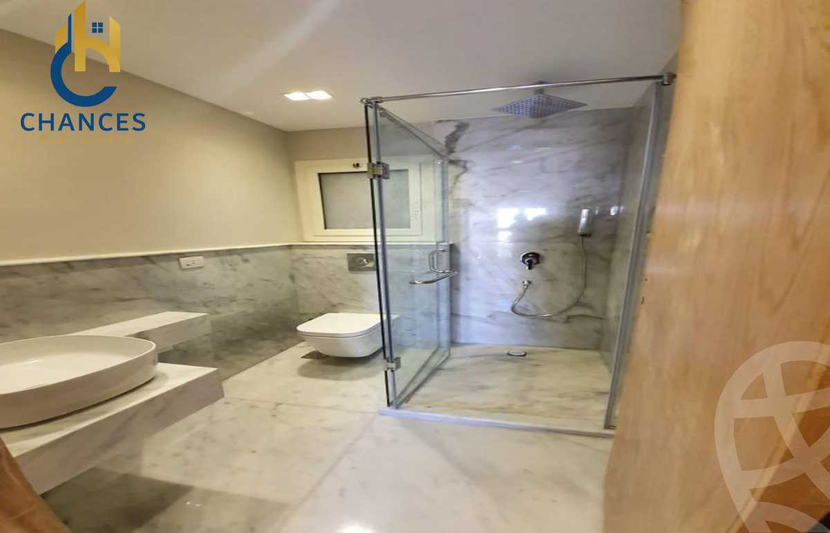 https://aqarmap.com.eg/ar/listing/5872851-for-sale-cairo-new-cairo-compounds-hyde-park-centre-ville-hyde-park