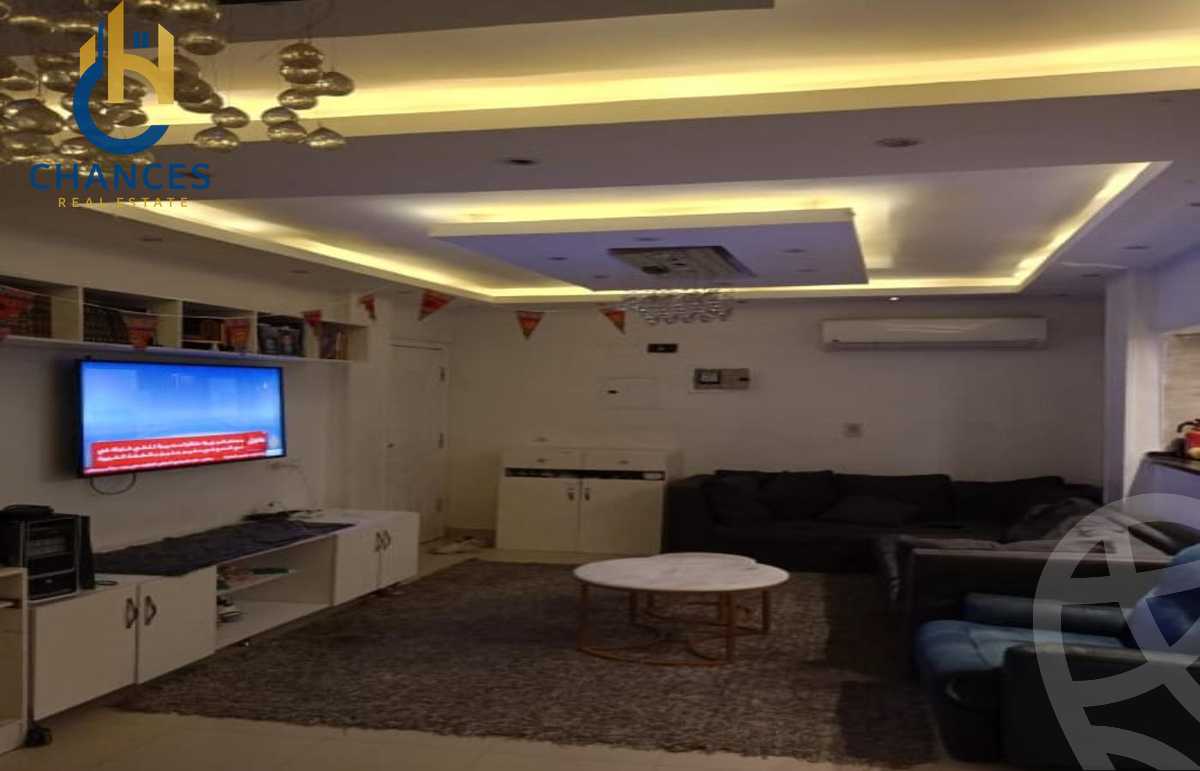 https://aqarmap.com.eg/en/listing/5872944-for-sale-cairo-new-cairo-first-settlement-mhwr-mstfy-kml