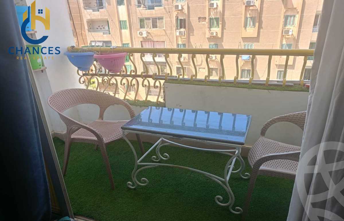 https://aqarmap.com.eg/en/listing/5872944-for-sale-cairo-new-cairo-first-settlement-mhwr-mstfy-kml